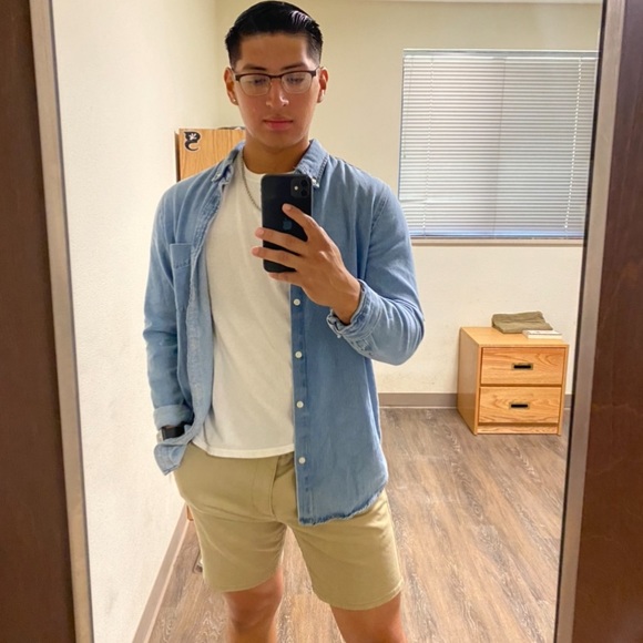 Meet your Posher, Brian - Picture 1 of 1